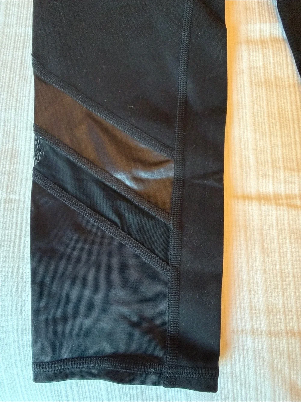 ALO Yoga Kids Black Performance Leggings with Mesh Insets